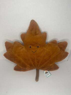 (Read Description) NWT Jellycat Woodland Maple Leaf Plush